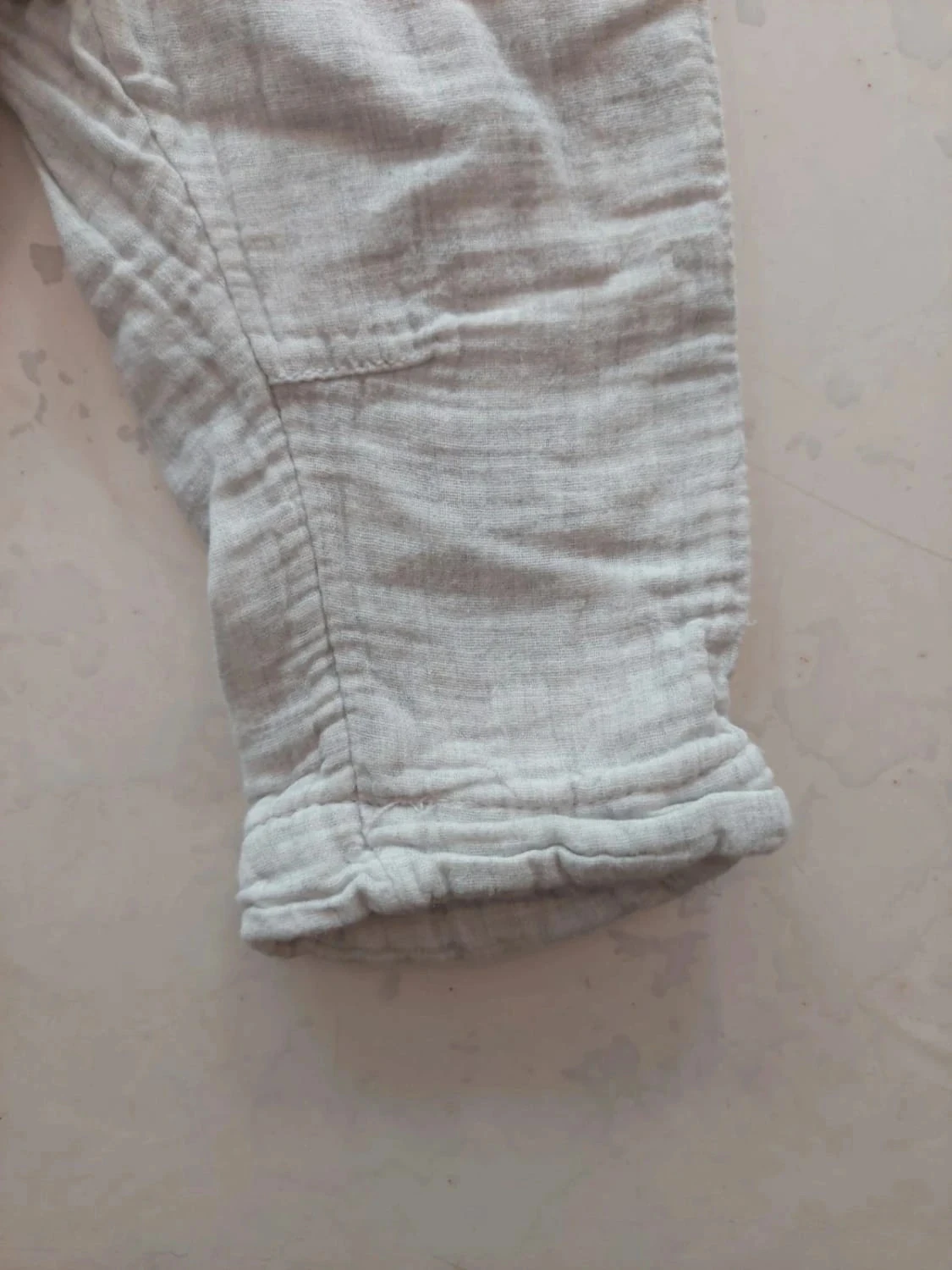 6-month kiabi pants – photo 8